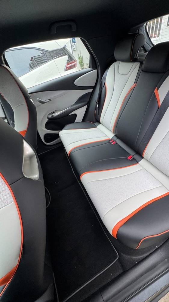 Banco traseiro do BYD Dolphin Plus